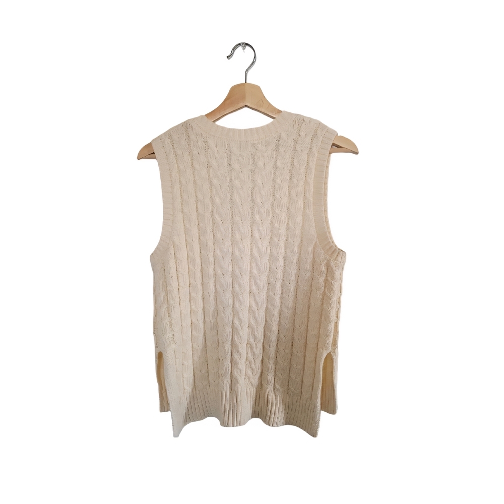 CUPCAKES & CASHMERE Size M Cream Cable Knit V-Neck Sweater Vest - Picture 2 of 8